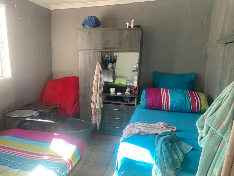 1 Bedroom Property for Sale in Kleinvlei Western Cape